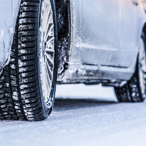 A close up of a car tire
Description automatically generated